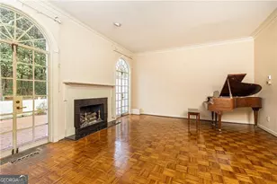 27 Mooregate Square, Atlanta, GA 30327 - Photo 13