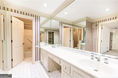 27 Mooregate Square, Atlanta, GA 30327 - Photo 31