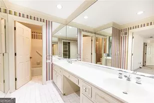 27 Mooregate Square, Atlanta, GA 30327 - Photo 31