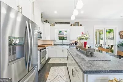 180 Sweetwater Boulevard, Brunswick, GA 31525 - Photo 15