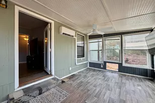 127 Kolby Ln, Clayton, GA 30525 - Photo 9