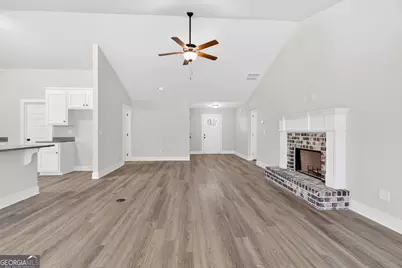 230 Airport Road #9, Canon, GA 30520 - Photo 5