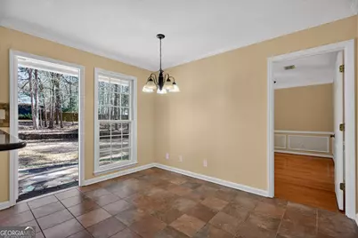 502 Ashford Circle, Lagrange, GA 30240 - Photo 7