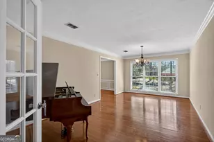 502 Ashford Cir, Lagrange, GA 30240 - Photo 3