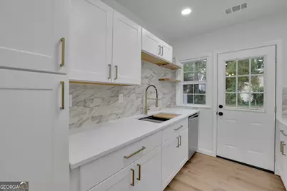 808 S Park Drive SE, Marietta, GA 30060 - Photo 9