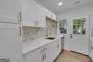 808 S Park Dr SE, Marietta, GA 30060 - Photo 9