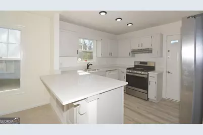 2381 Cove Road, Lithonia, GA 30058 - Photo 7