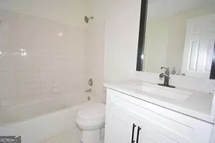 2381 Cove Rd, Lithonia, GA 30058 - Photo 15