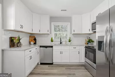 1955 E Lake Drive, Marietta, GA 30066 - Photo 17