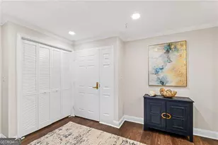 1800 Clairmont Lake, Decatur, GA 30033 - Photo 9