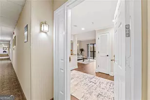 1800 Clairmont Lake, Decatur, GA 30033 - Photo 7