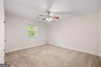 140 Forest Lake Drive, Fayetteville, GA 30215 - Photo 23