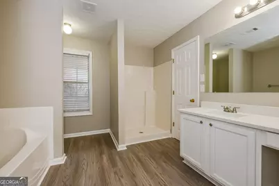 628 Shadow Lake Drive, Lithonia, GA 30058 - Photo 9