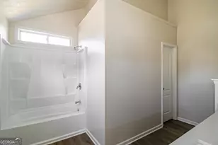 6902 Malvern Ct, Lithonia, GA 30038 - Photo 11