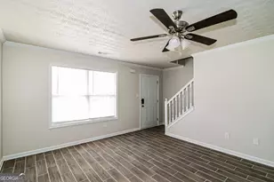 6902 Malvern Ct, Lithonia, GA 30038 - Photo 5