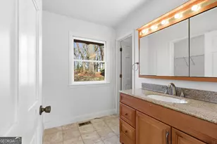 137 Pleasant Mountain Dr, Sky Valley, GA 30537 - Photo 33