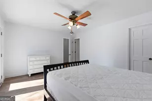 137 Pleasant Mountain Dr, Sky Valley, GA 30537 - Photo 23