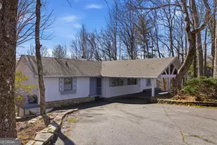 137 Pleasant Mountain Dr, Sky Valley, GA 30537 - Photo 9