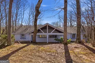 137 Pleasant Mountain Dr, Sky Valley, GA 30537 - Photo 11