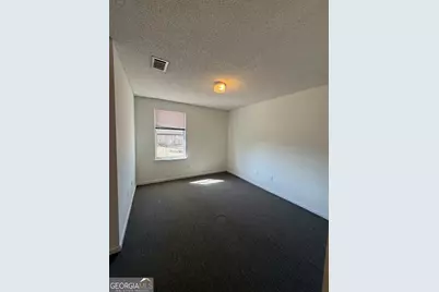 303 Madison, Saint Marys, GA 31558 - Photo 9