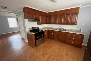 1755 Foster Pl, Macon, GA 31211 - Photo 9