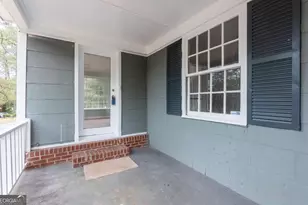 1755 Foster Pl, Macon, GA 31211 - Photo 3