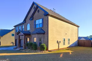 609 Caledon Way, Hampton, GA 30228 - Photo 3