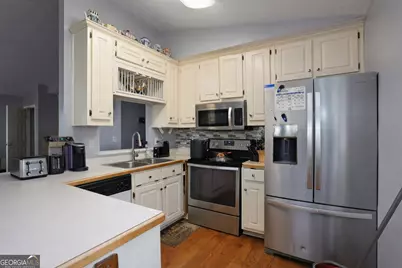 9285 Crystal Springs Road, Gainesville, GA 30506 - Photo 3