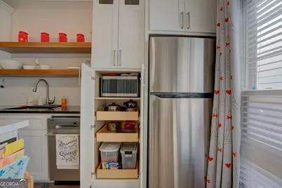 814 Manor Way, Cartersville, GA 30120 - Photo 5