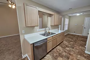 121 Fox Chase Ct, McDonough, GA 30253 - Photo 9