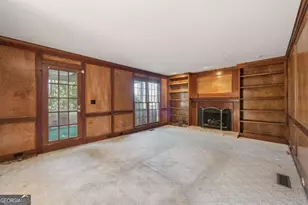 241 Sarah Ln, Lawrenceville, GA 30046 - Photo 7