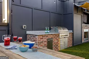 1298 Chelsea Cir NW, Atlanta, GA 30318 - Photo 7