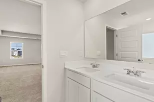 834 Trillium Dr, Locust Grove, GA 30248 - Photo 17