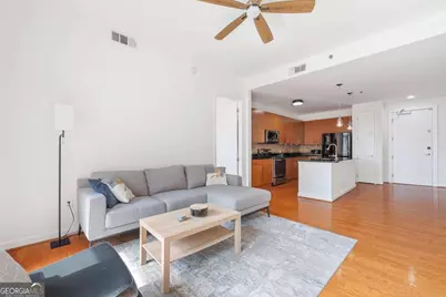 711 Cosmopolitan Drive NE #300, Atlanta, GA 30324 - Photo 5