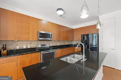 711 Cosmopolitan Drive NE #300, Atlanta, GA 30324 - Photo 3