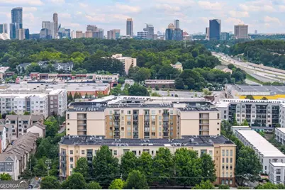 711 Cosmopolitan Drive NE #300, Atlanta, GA 30324 - Photo 23