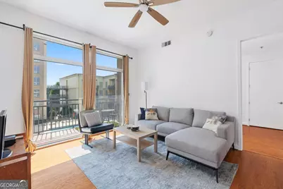 711 Cosmopolitan Drive NE #300, Atlanta, GA 30324 - Photo 7