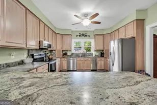 185 Red Maple Dr, Hampton, GA 30228 - Photo 9