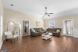 335 Tavern Ln, Statesboro, GA 30458 - Photo 5