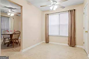 64 Dogwood Lakes Dr, Hampton, GA 30228 - Photo 13