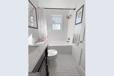 2224 E 38th Street, Savannah, GA 31404 - Photo 27