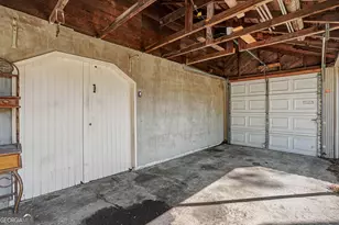 2224 E 38th St, Savannah, GA 31404 - Photo 35