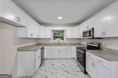 1124 Ponderosa Park Drive, Forest Park, GA 30297 - Photo 15