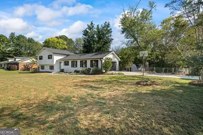 2826 Alamo Place, Snellville, GA 30078 - Photo 3