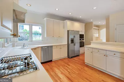 2613 Winterthur Main NW, Kennesaw, GA 30144 - Photo 3