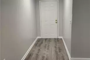 215 Meridian St, Canton, GA 30114 - Photo 3