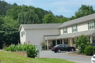 215 Meridian St, Canton, GA 30114 - Photo 1