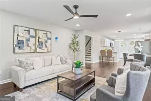 1995 Venetian Dr SW, Atlanta, GA 30311 - Photo 9