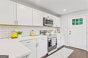 1995 Venetian Dr SW, Atlanta, GA 30311 - Photo 11