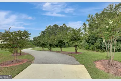 180 Redhaven Drive, Senoia, GA 30276 - Photo 33